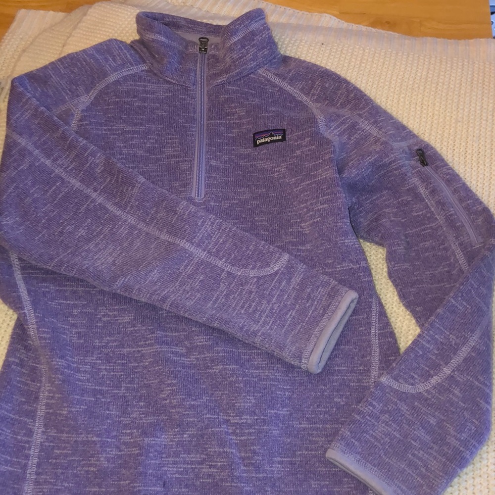 Girls Patagonia 3/4 zip pull over sweatshirt